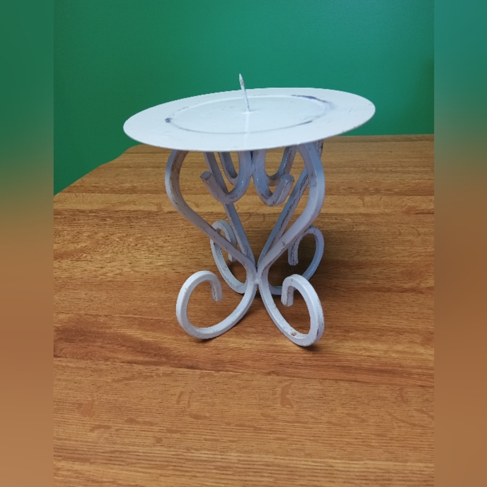 Metal Candle Holder 6.5inx6.5in